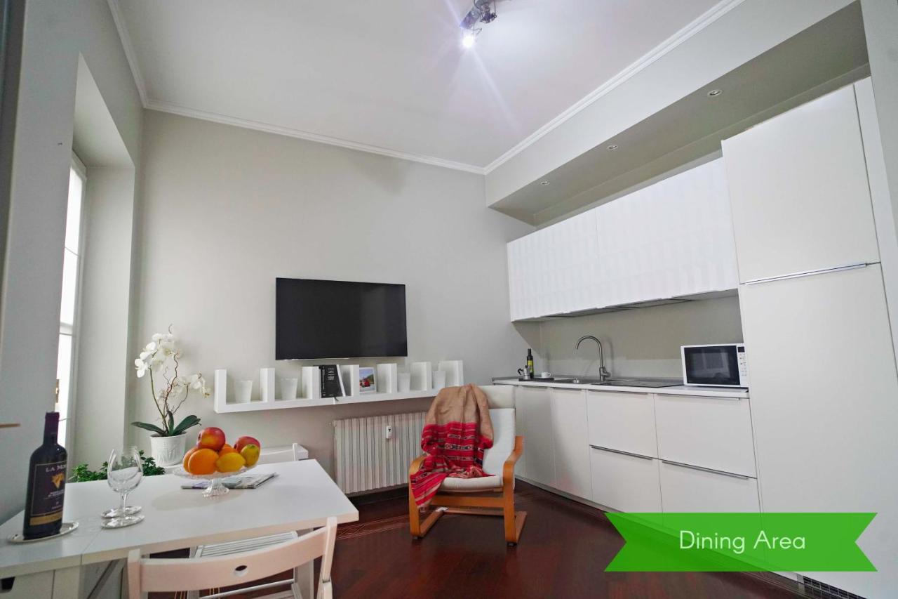 Chic 1Bdr With Shared Terrace Steps From Duomo By Rentopolis Milano Esterno foto