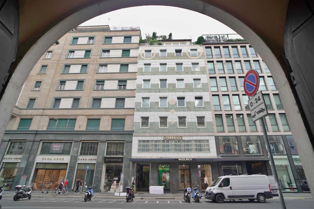Chic 1Bdr With Shared Terrace Steps From Duomo By Rentopolis Milano Esterno foto